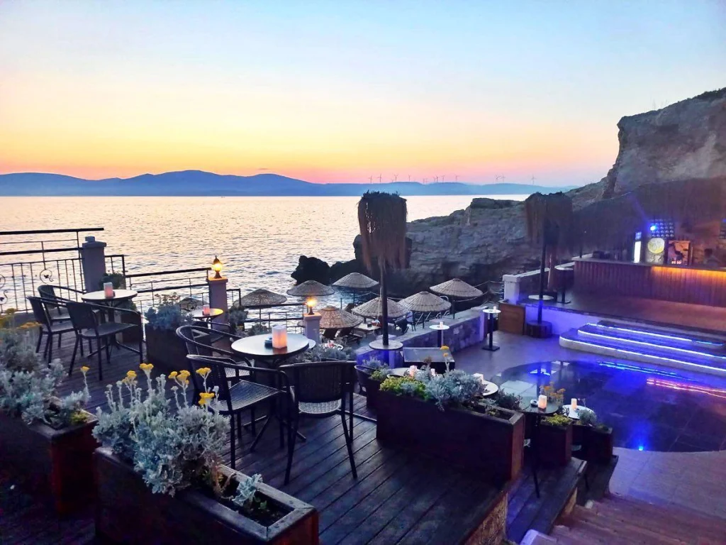The Cave Bar